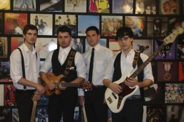 20120804213530-cover_the_green_room