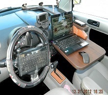 20130516162634-d2d_with_keyboard_bungee_corded_to_steering_wheel_220_x_194_ig_pic_5-08-2013